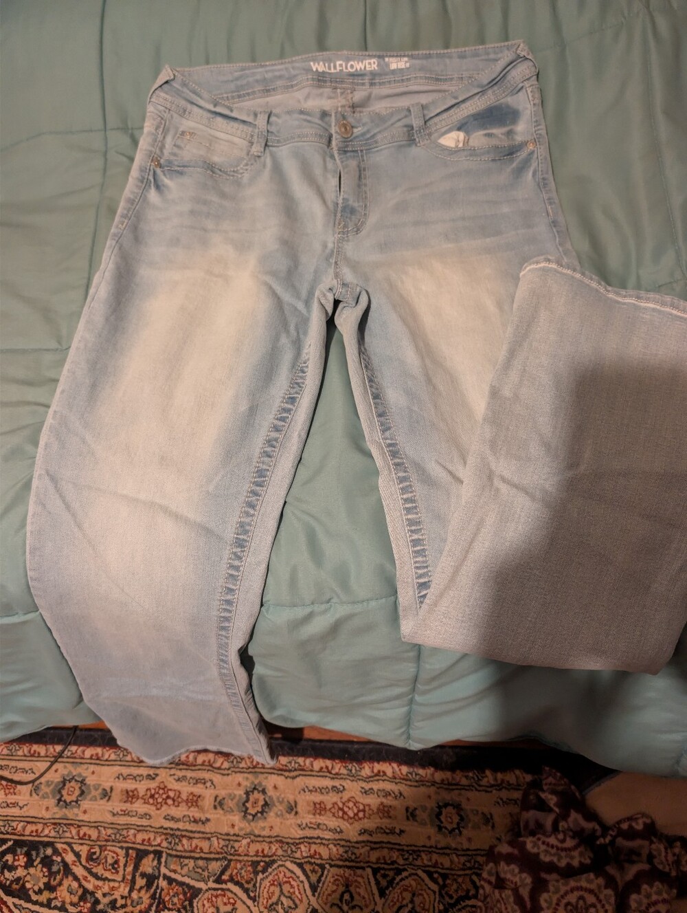 Wallflower Jeans